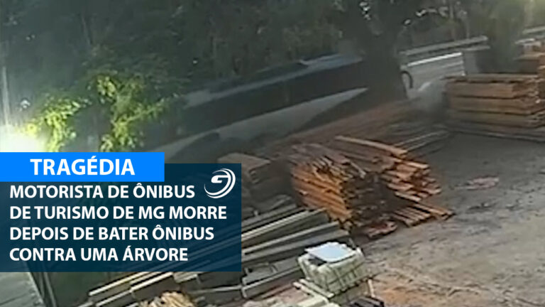 ONIBUS TURISMO SAIU DE GUARAPARI BATE NA BR 262_01