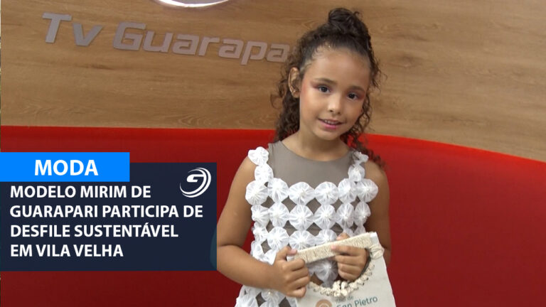 MODELO MIRIM PARTICIPA DESFILE SUSTENTALVEL