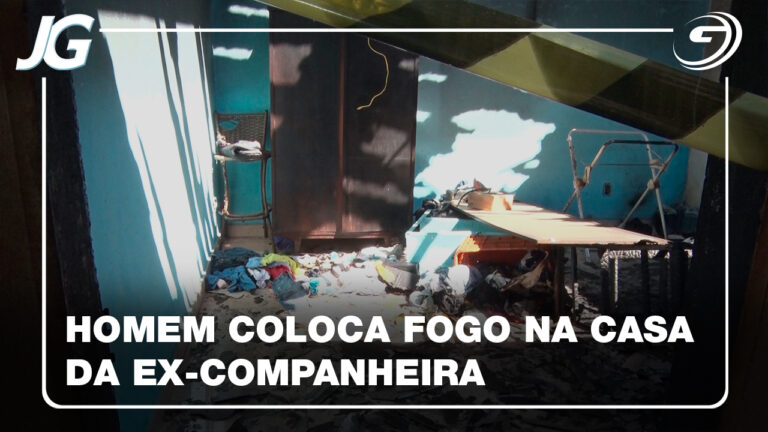 HOMEM COLOCA FOGA NA CASA DA EX MULHER SAO GABRIEL_01