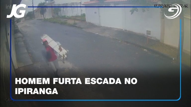 A MORADORA QUE TEVE ESCADA FURTADA RECLAMA DO AUMENTO DA POPULAÇÃO EM SITUAÇÃO DE RUA