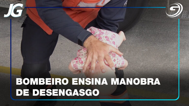 BOMBEIRO ENSINA MANOBRA DE DESENGASGO