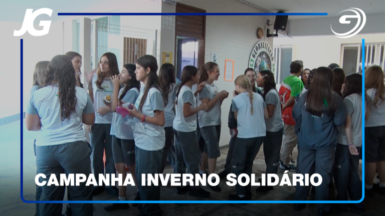 ESTUDANTES ARRECADAM ROUPAS E AGASALHOS PARA CAMPANHA
