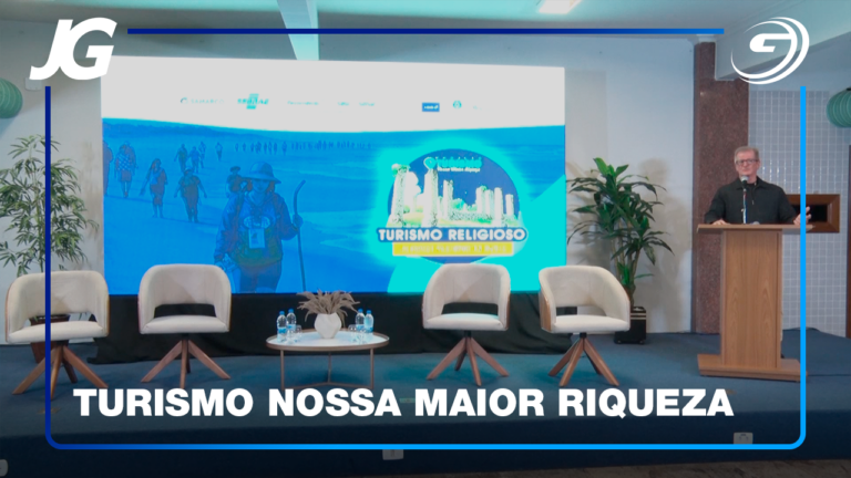 POTENCIAL DO TURISMO RELIGIOSO É DEBATIDO EM NOITE DE PALESTRAS NO SESC