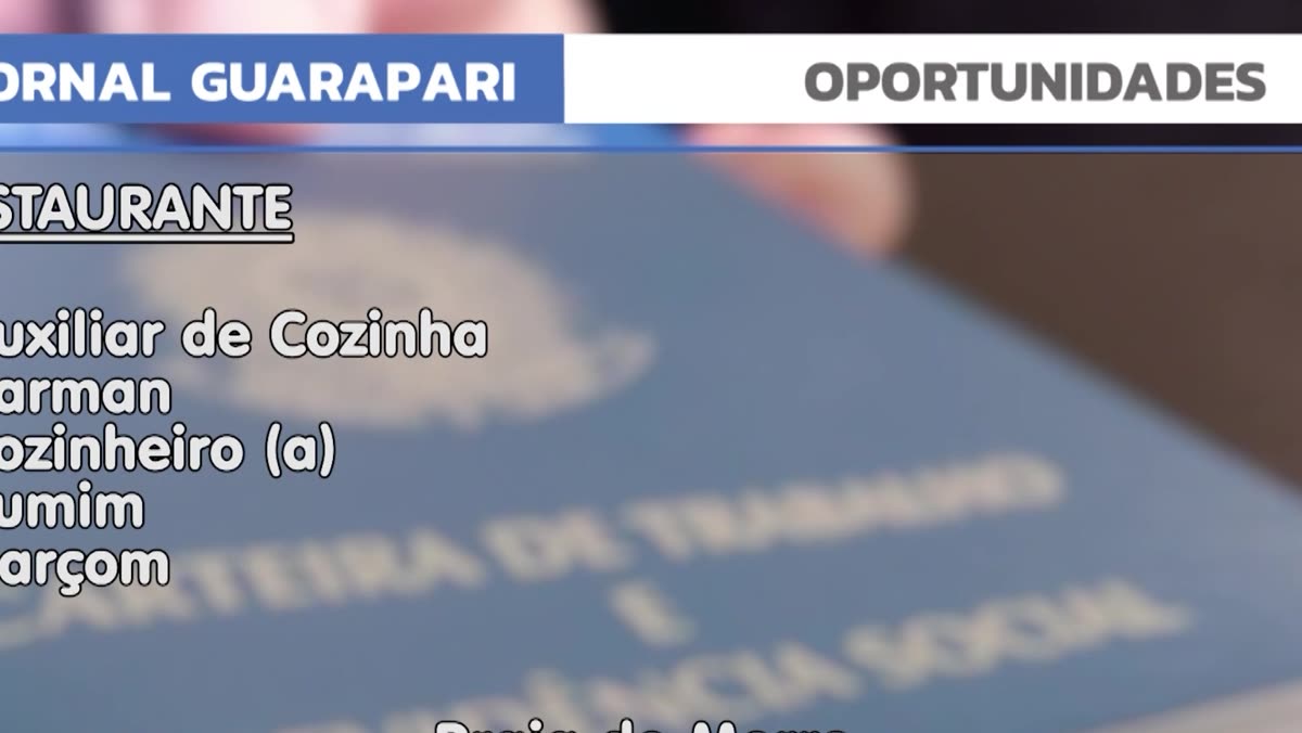 Arte com vagas de emprego em restaurante na Praia do Morro