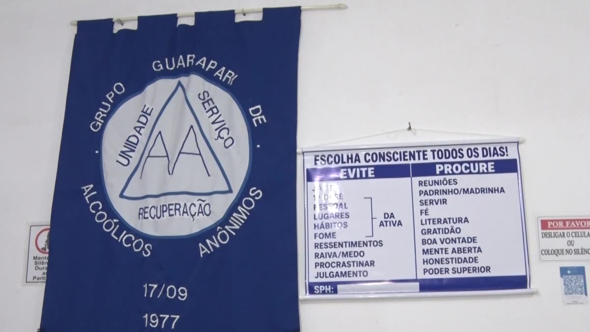 Imagem de Guarapari exibida na abertura da reportagem sobre os 49 anos do AA