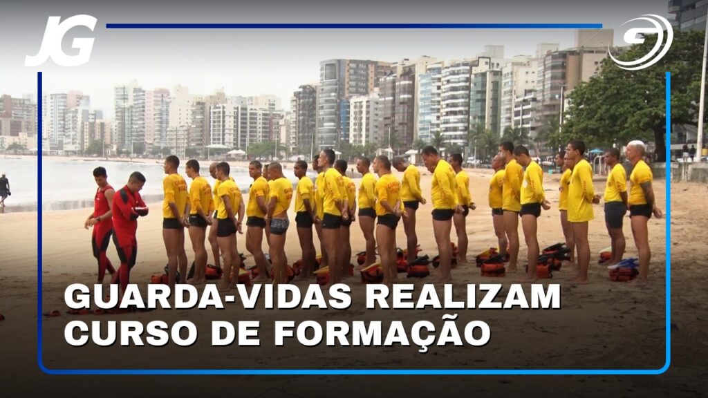 GUARDA-VIDAS REALIZAM CURSO DE FORMAÇÃO